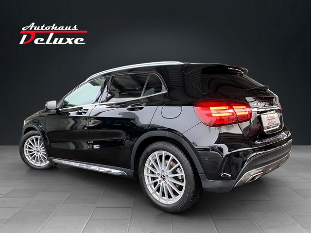 Mercedes-Benz GLA 220