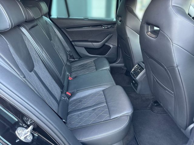 Octavia Combi 2.0 TDI RS MATRIX-LED*HUD*KAM*AHK*