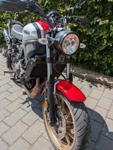 Yamaha XSR700 mit Akrapovic - YAMAHA XSR700