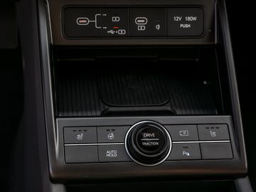 Hyundai Kona 1.6 Select 2WD Navi Autobahnassistent