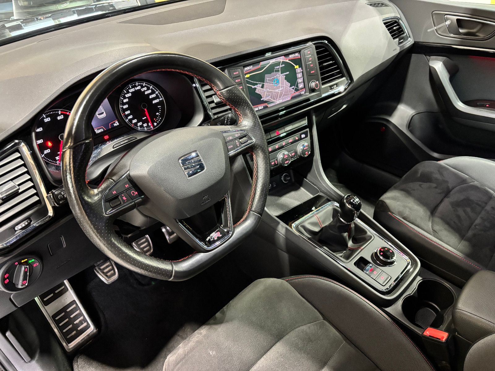 Fahrzeugabbildung SEAT Ateca FR'/LED/NAVI/KAMERA/ALCANTARA/ASSIST