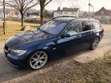 BMW E91 Touring 325i Motor Neu Gewährleistung TÜV - BMW aus 2006: Kombi