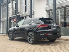 MASERATI Grecale GT / LED / TOTWINKEL / KAMERA MASERATI Grecale GT / LED / TOTWINKEL / KAMERA