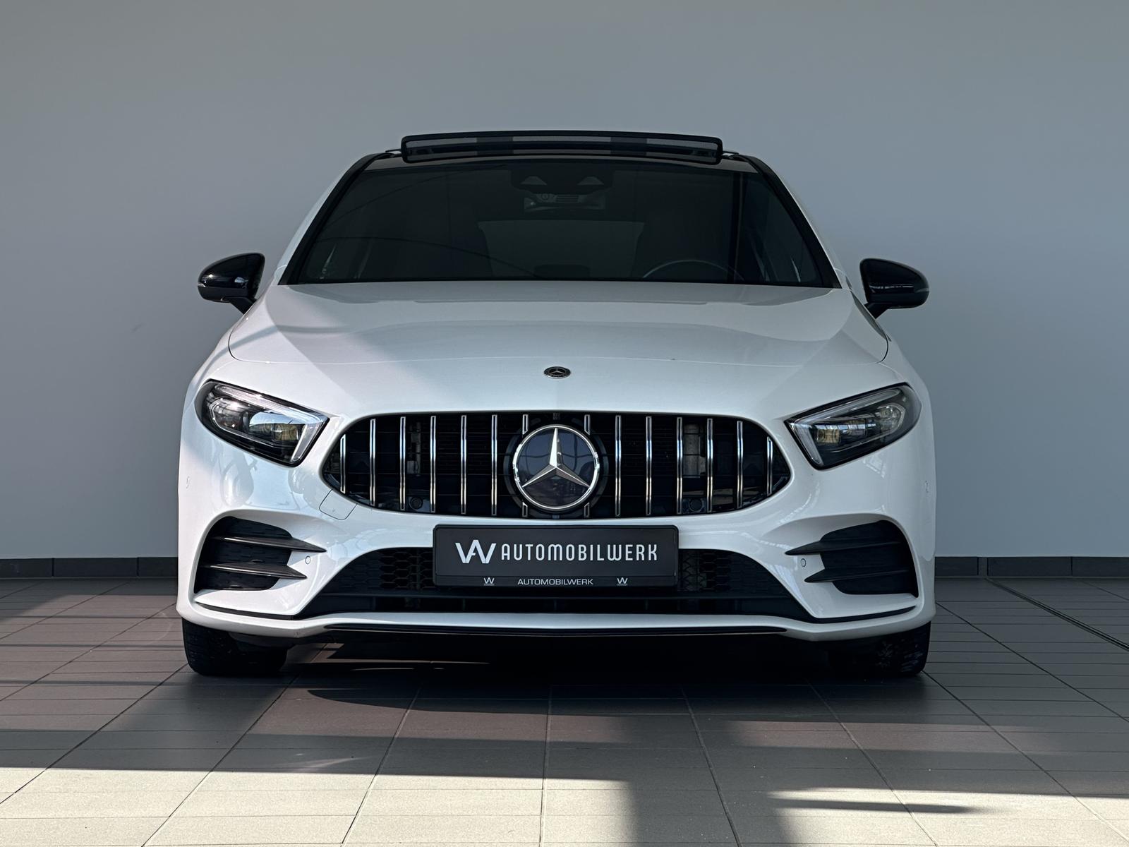 Mercedes-Benz A 250 AMG |PANO|MBEAM|BURM|HUD|NIGHT