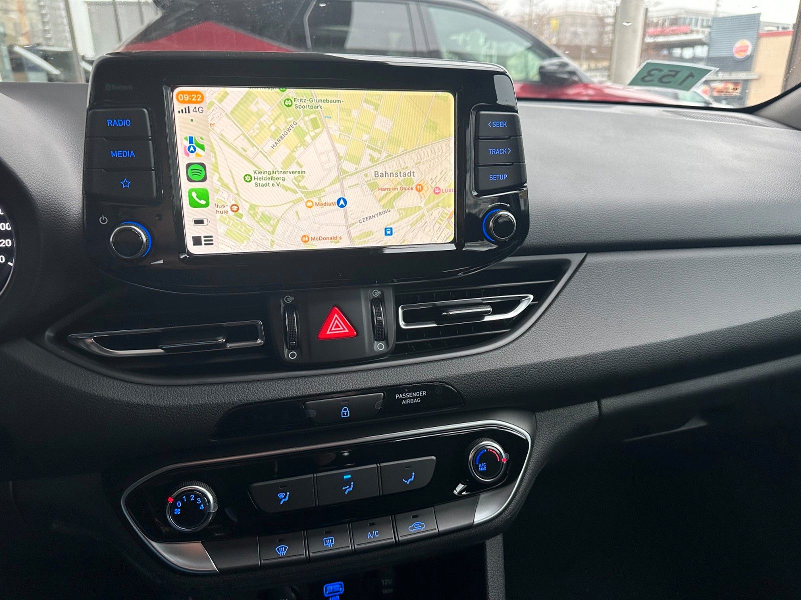 Fahrzeugabbildung Hyundai i30 Select 1.0l 120PS Automatik/Kamera!