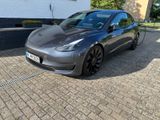 Tesla Model 3 Allradantrieb mit Dualmotor Performa... - Tesla Model 3 von privat