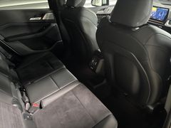 Fahrzeugabbildung BMW 218i Active Tourer M Sport -- AHK/Pano/HeadUp