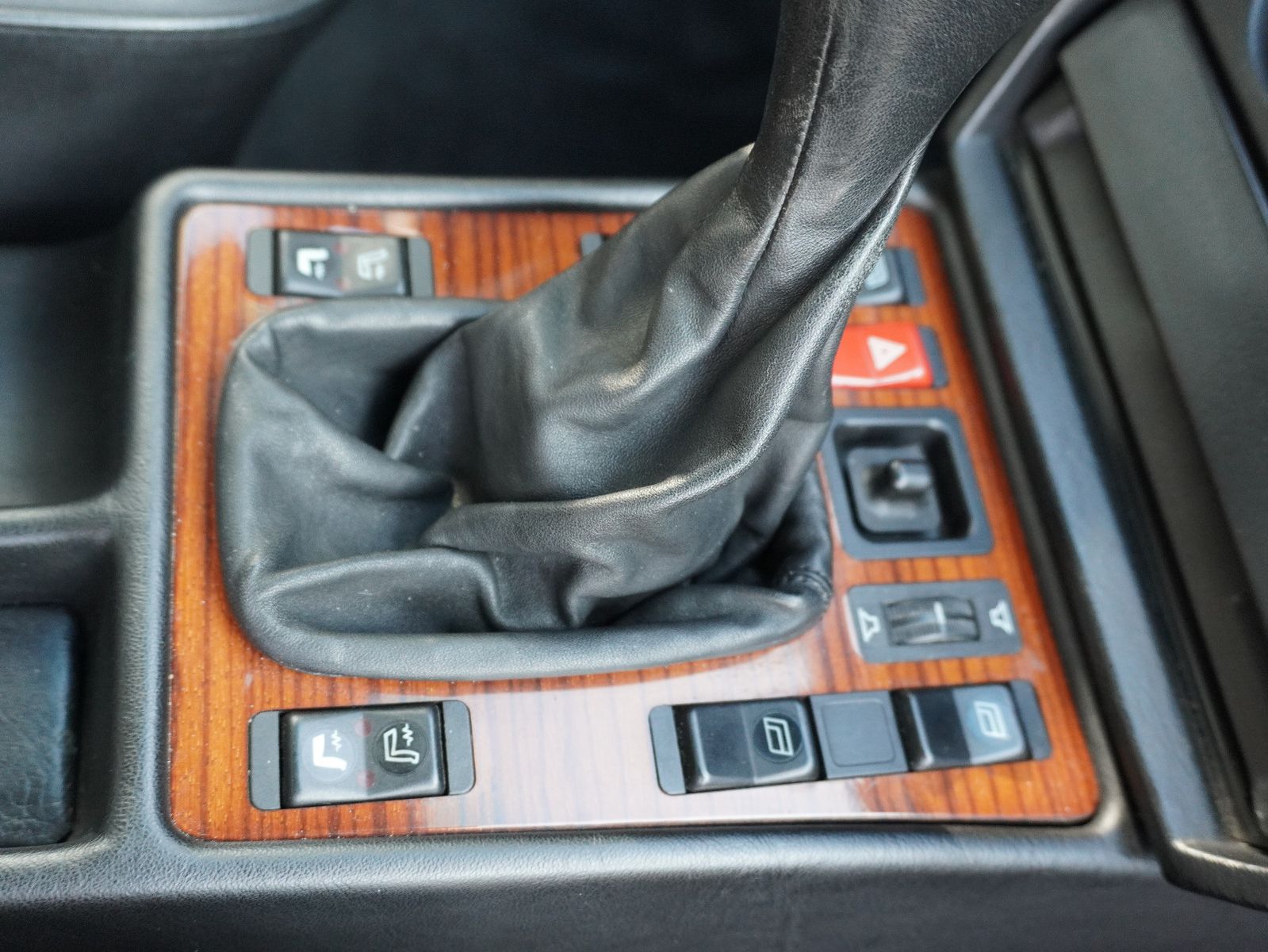 Fahrzeugabbildung Mercedes-Benz 190 E 2,3 16 V