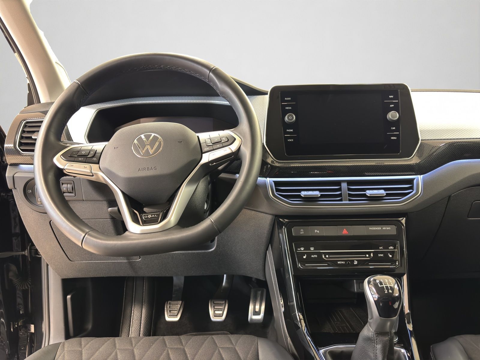 Volkswagen T-Cross - Bild 4