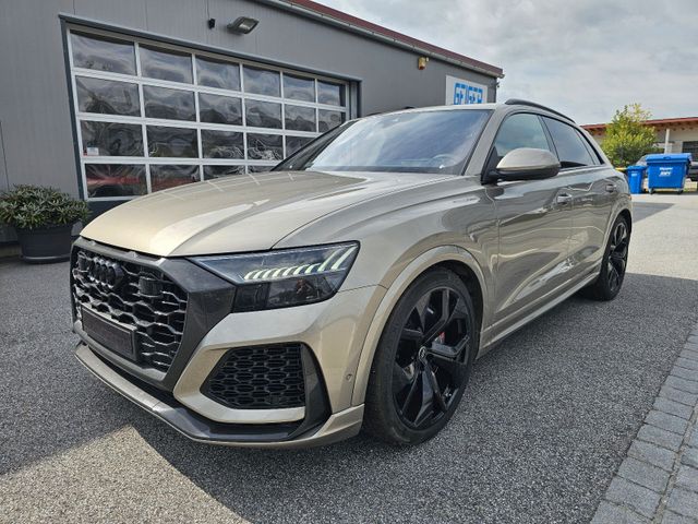 Audi RSQ8 quattro S-line *Audi exclusive Karatbeige*