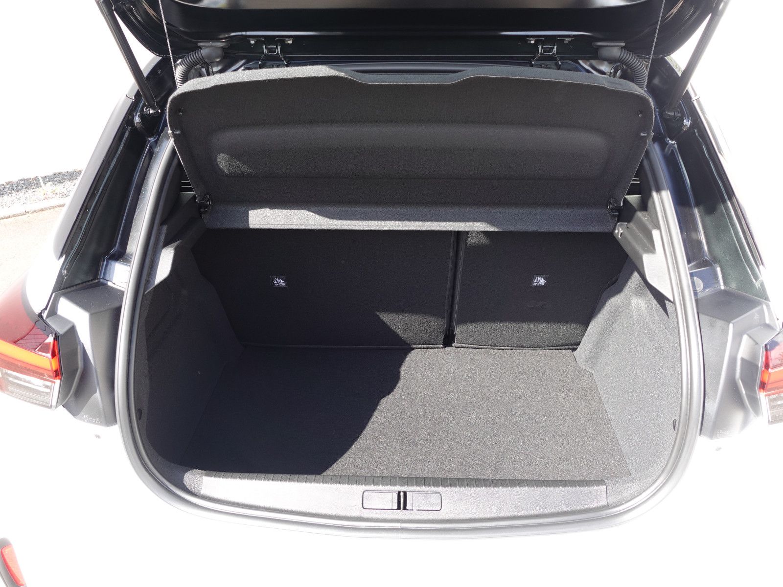 Fahrzeugabbildung Opel Corsa GS 1.2T AUTOMATIK,Kamera,Sitzhzg,Allwetter