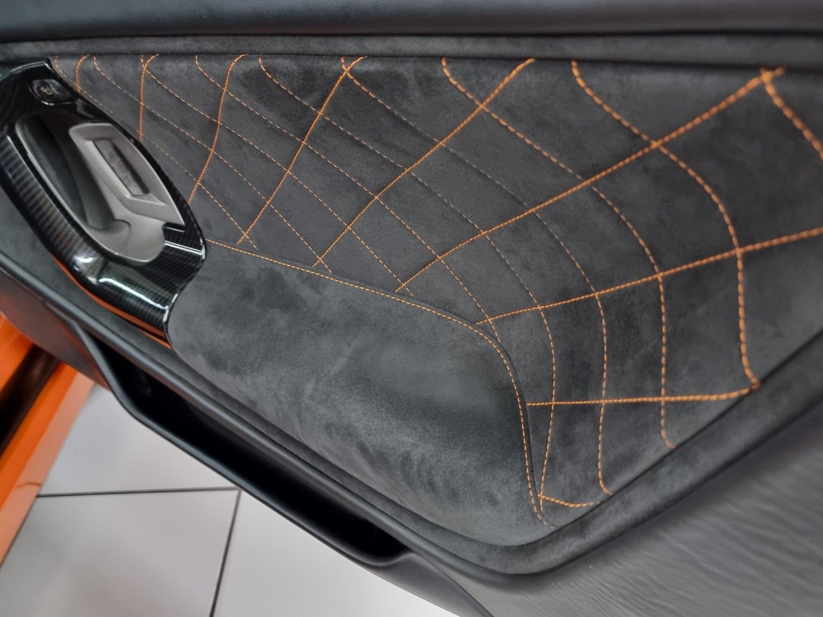 Fahrzeugabbildung Lamborghini Gallardo LP560-4 Spyder Final Edition