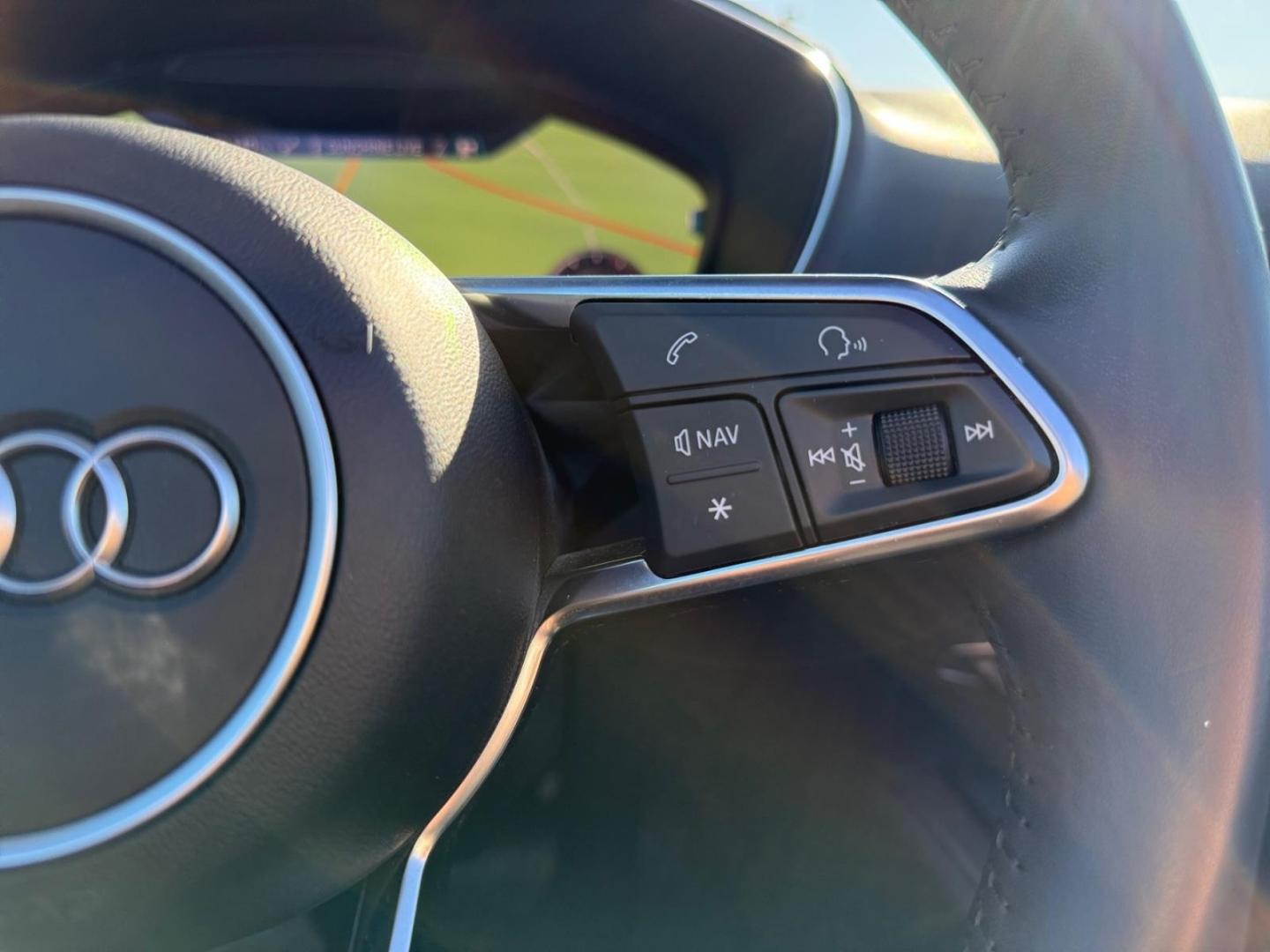 Audi TT 2.0 Roadster 45 TFSI quattro El. Verdeck Navi
