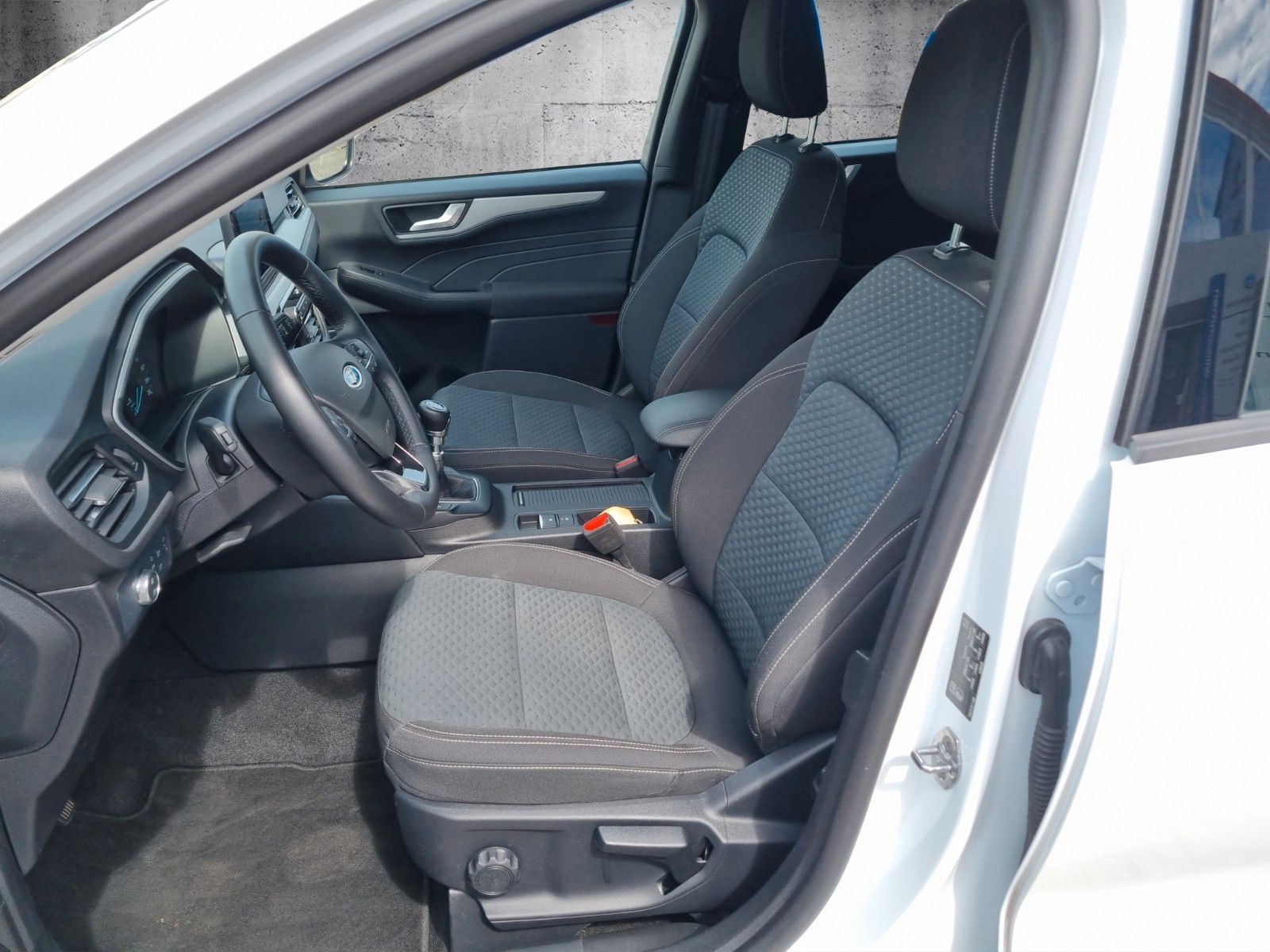 Fahrzeugabbildung Ford Kuga Cool & Connect
