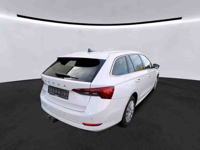 Octavia Combi 2.0 TDI DSG STYLE AHK+HEAD-UP+NAVI