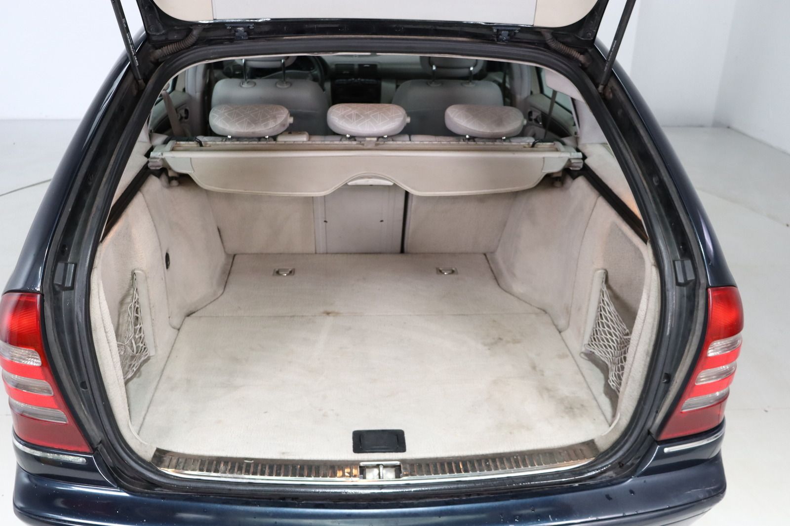 Fahrzeugabbildung Mercedes-Benz C 220 CDI T ELEGANCE