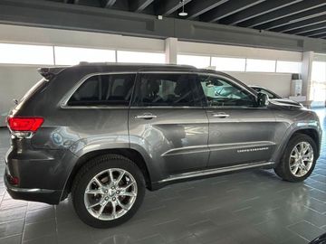 Jeep Grand Cherokee - 6