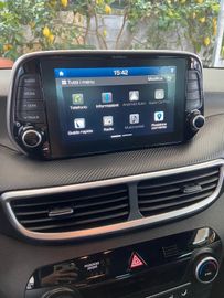 Hyundai TUCSON - 12