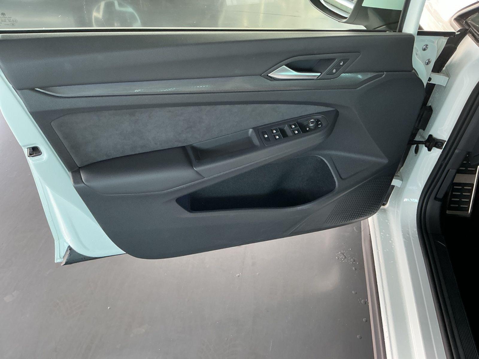 Volkswagen Golf VIII GTI 2.0 TSI DSG PDC LED APP, миниатюра 15