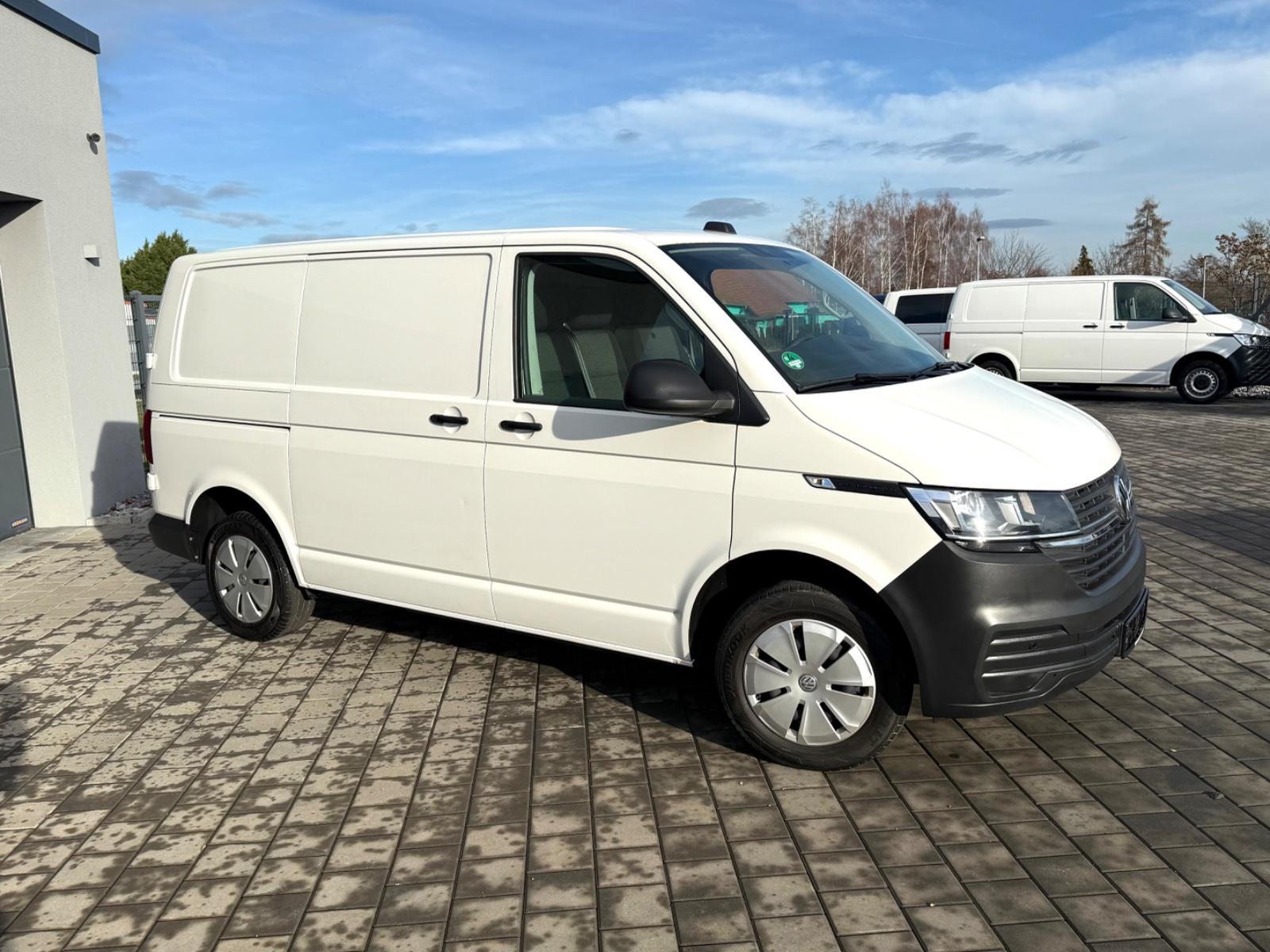 Volkswagen T6.1 Transporter DSG Navi Klima Kasten 3Sitzer
