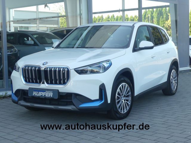 BMW iX1 xDrive30 ACC+Park Prof.360°-AdLED*Headup°1Hd