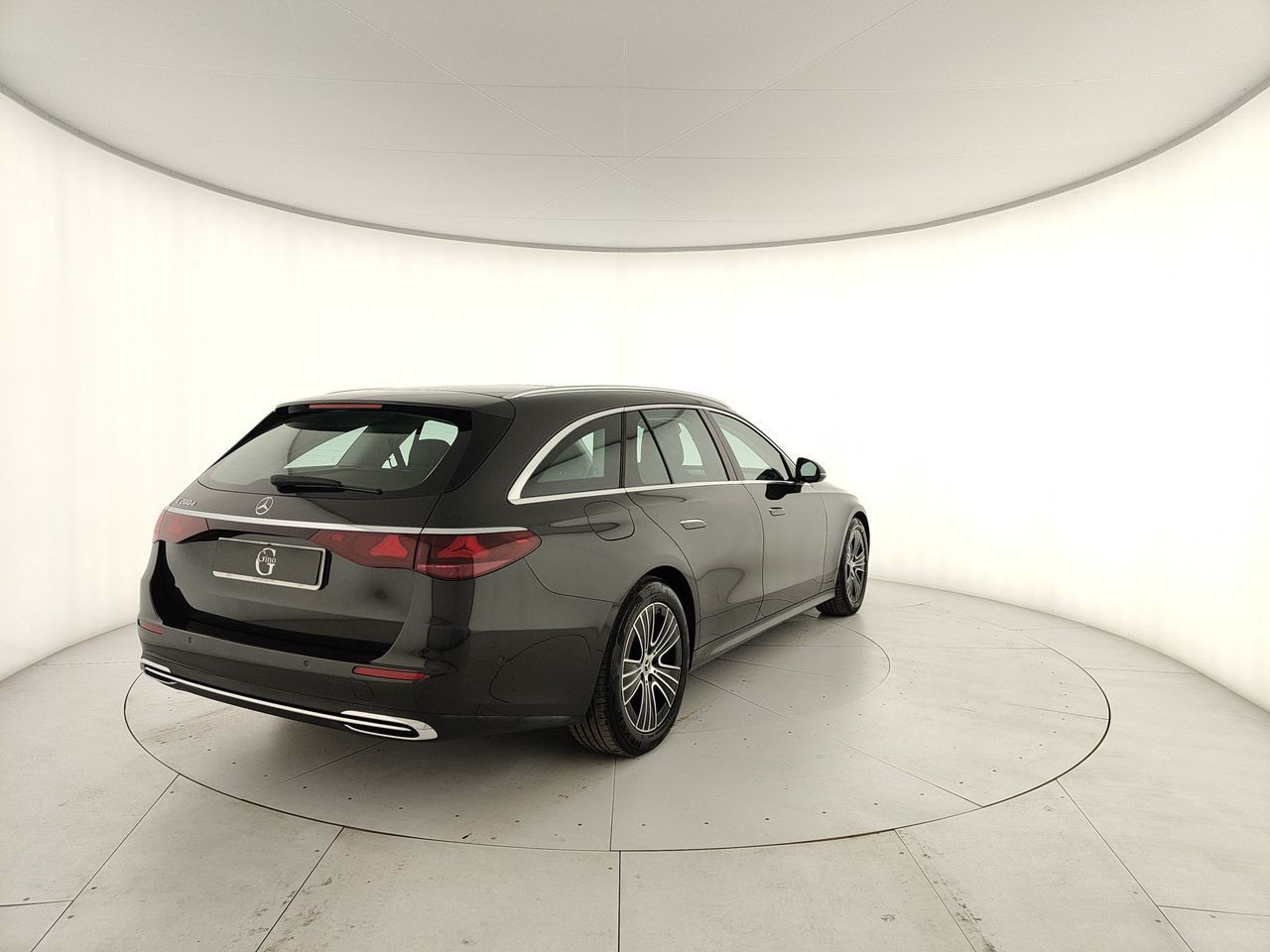 Mercedes-Benz E SW 200 d Advanced auto imagem 3
