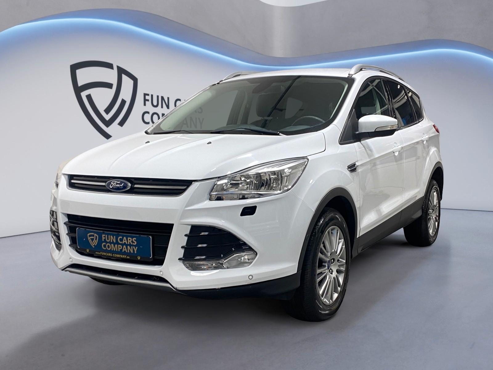 Ford Kuga Titanium 4x4 AUT Leder PDC v/h SHZ SHZ Temp
