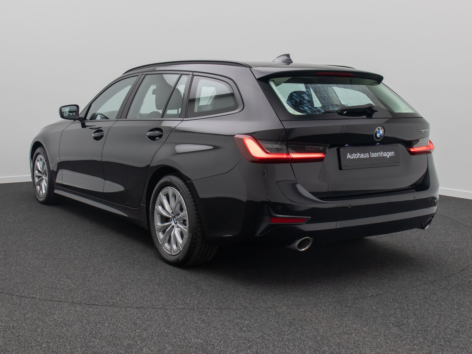 Fahrzeugabbildung BMW 320i DAB Laser Alarm Leder Komfort WLAN Sport