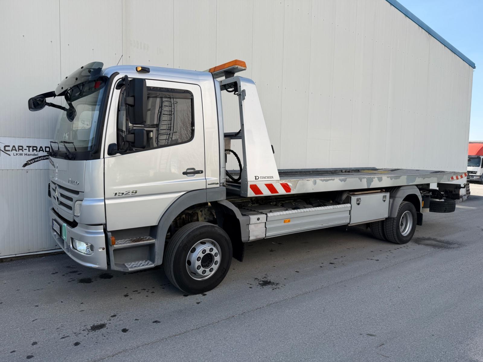 Mercedes-Benz Atego 1529 Tischer/Schiebe-Brille/Webasto/Bett
