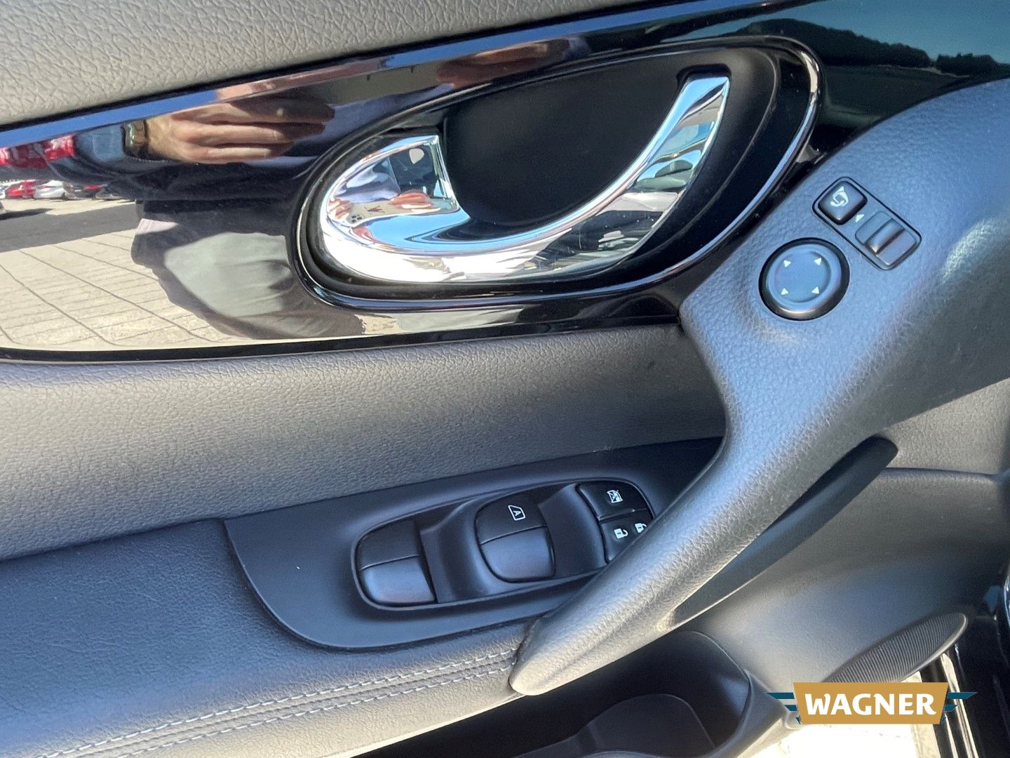 Fahrzeugabbildung Nissan Qashqai N-Connecta Automatik Tempomat