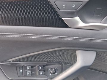 Volkswagen Tiguan - 8