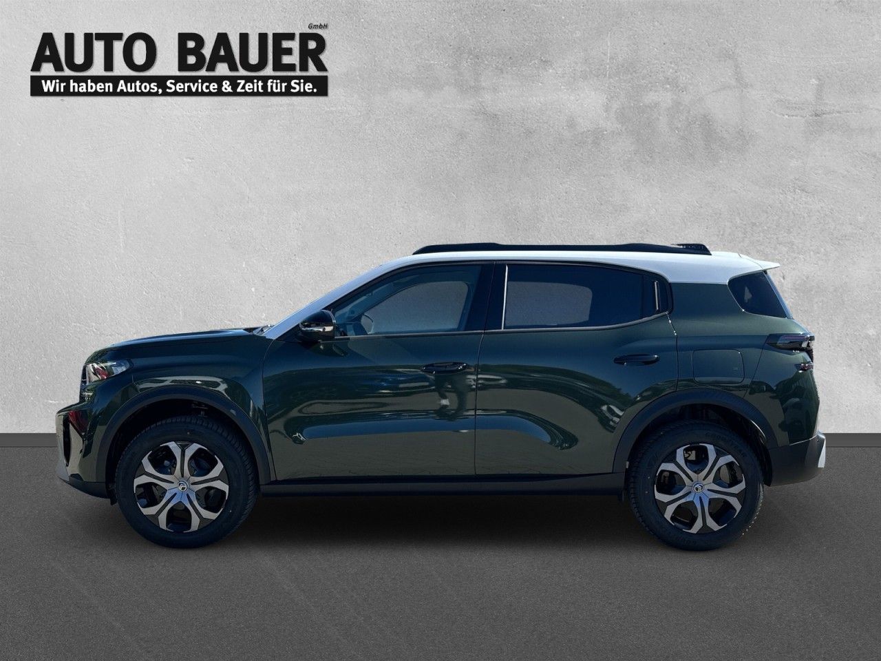 Fahrzeugabbildung Citroën C3 Aircross Turbo 100 PLUS - mit KI generiert/bearbeitet