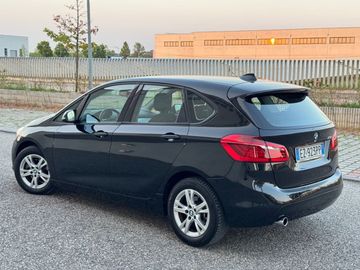 BMW 216 Active Tourer - 11