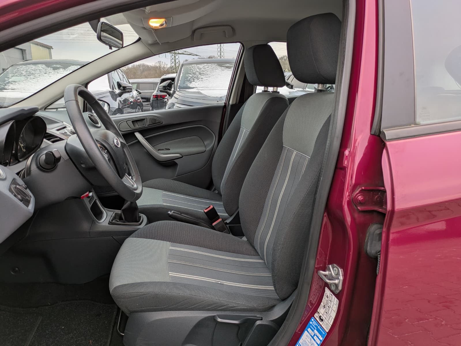 Fahrzeugabbildung Ford Fiesta 1.25 Trend 5-TÜR*KLIMA*ALLSEASON*TÜV