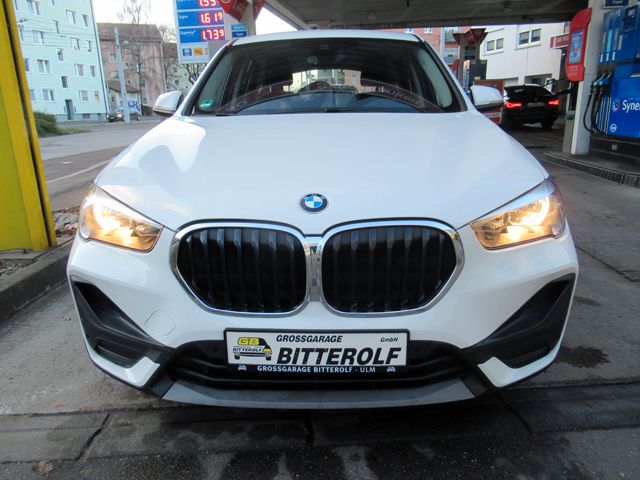 BMW X1 sDrive 18d Automatik Navi/PDC/SHZ/Tempo foto 8