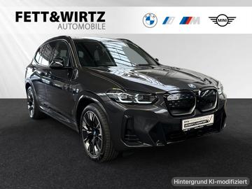 صورة 1 لـ 2023 BMW IX3