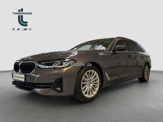 BMW 540i xDrive Touring Pano HUD DrAss HiFi DrAss