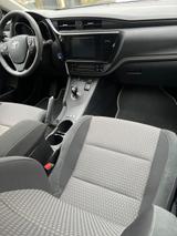 Toyota Auris Touring S. Hybrid 1,8-l-VVT Free Style... - Toyota Auris: Kombi