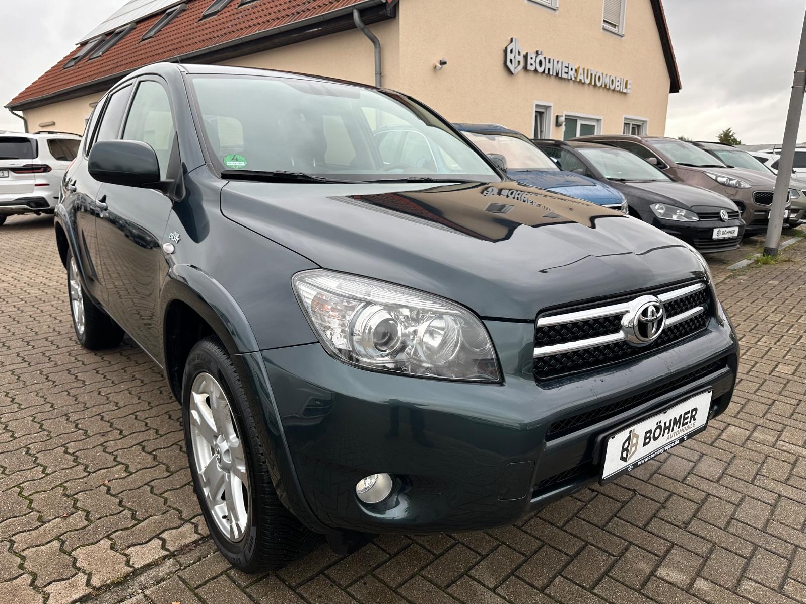 Toyota RAV 4 RAV4 Executive 4X4/LEDER/NAVI/KAMERA