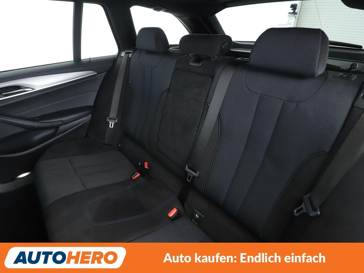 BMW 520d xDrive M Sport Aut.*NAVI*CAM*SHZ*