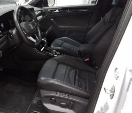 Fahrzeugabbildung Volkswagen T-Roc R-Line ALLRAD+LEDER*AHK*LED*NAVI*RFK*IQ