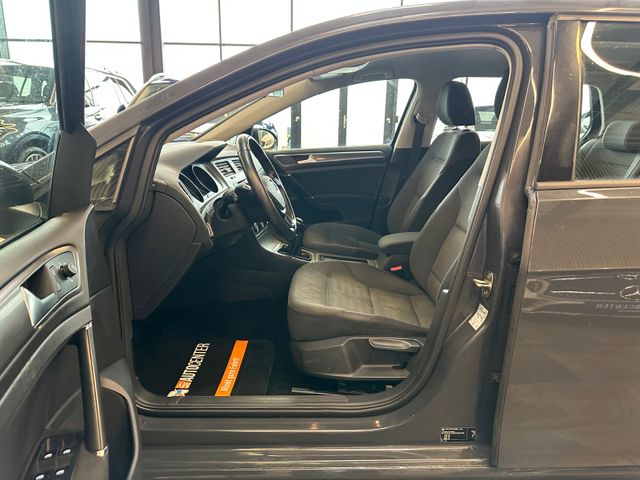 MYAUTOCENTER – Gebraucht- und Jahreswagen mit Werkstattservice in Pfaffenhofen Volkswagen Golf VII Lim. Comfortline BMT *Klima*TÜV*