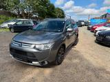 Mitsubishi Outlander 2.2 DI-D Instyle ClearTec 4WD*Tüv Neu* - Mitsubishi aus 2014