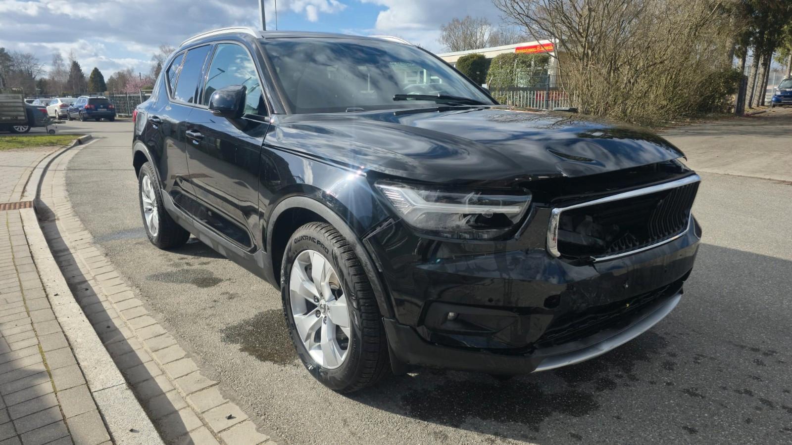 Volvo XC40 Momentum Pro AUTOM. AIRBAG OK FÄHRT DIGITAL
