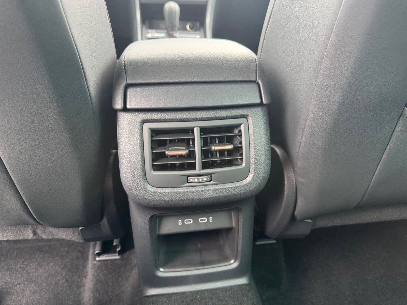Fahrzeugabbildung CUPRA Ateca 1,5 TSI
