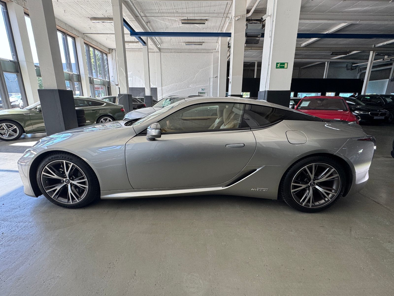 Lexus LC 500h COUPE PANO HUD LEVINSON TOURING PAKET