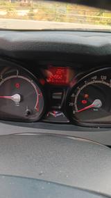 Ford Fiesta 1.4 TDCi 70CV 5 porte Titanium - Ford Fiesta mit Diesel-Antrieb: 1.4