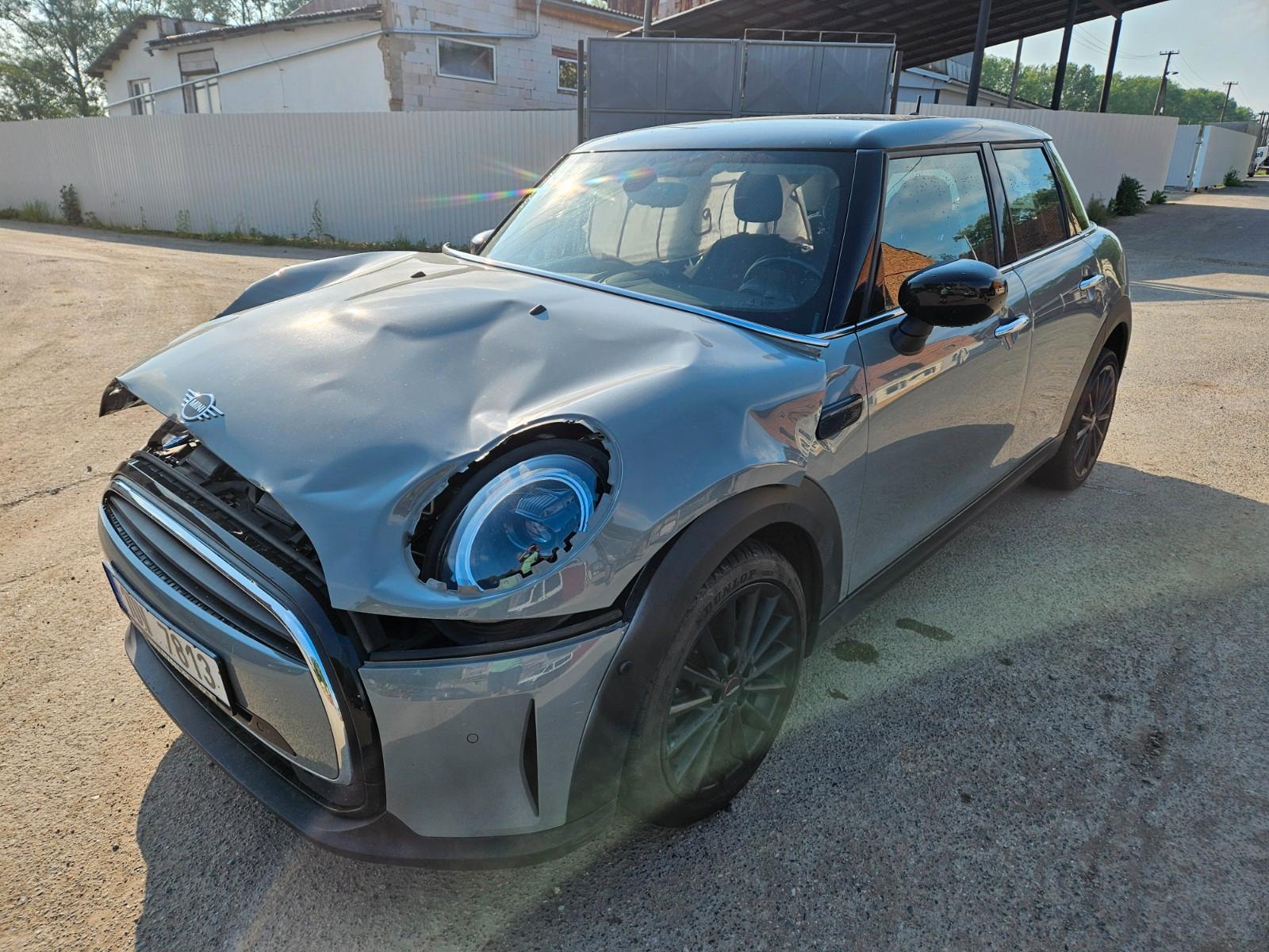 MINI COOPER Mini 5-trg. Cooper Essential Trim