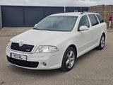 Skoda Octavia 2.0 TDI RS/Tempo/Bluetooth/Leder/Xenon - Skoda Octavia aus 2008: RS