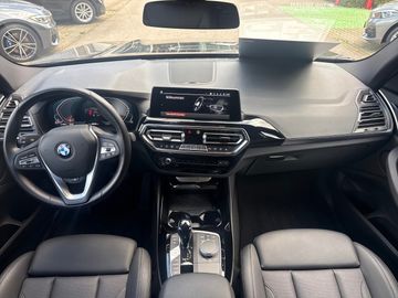 BMW X3 xDrive20d DAB LED WLAN Standhzg. RFK Shz